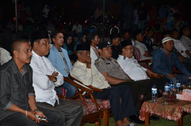 HUT ke 70 RI, Pawai Obor di Desa Kuala Alam Meriah